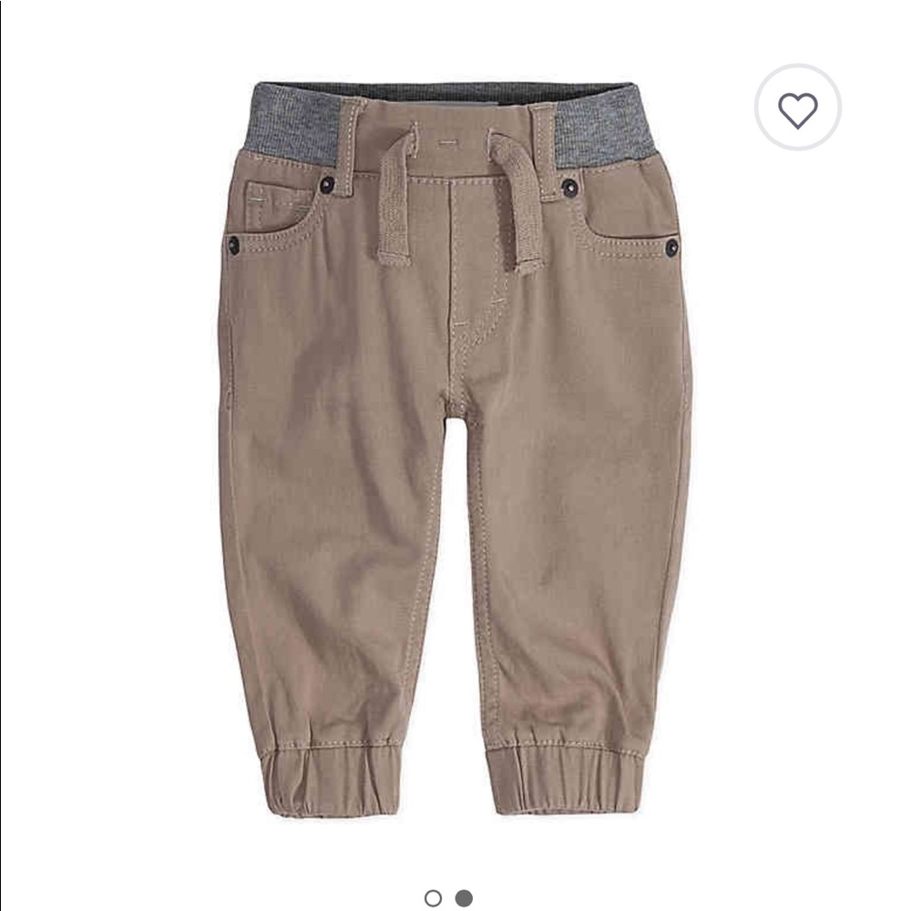 Levi’s joggers